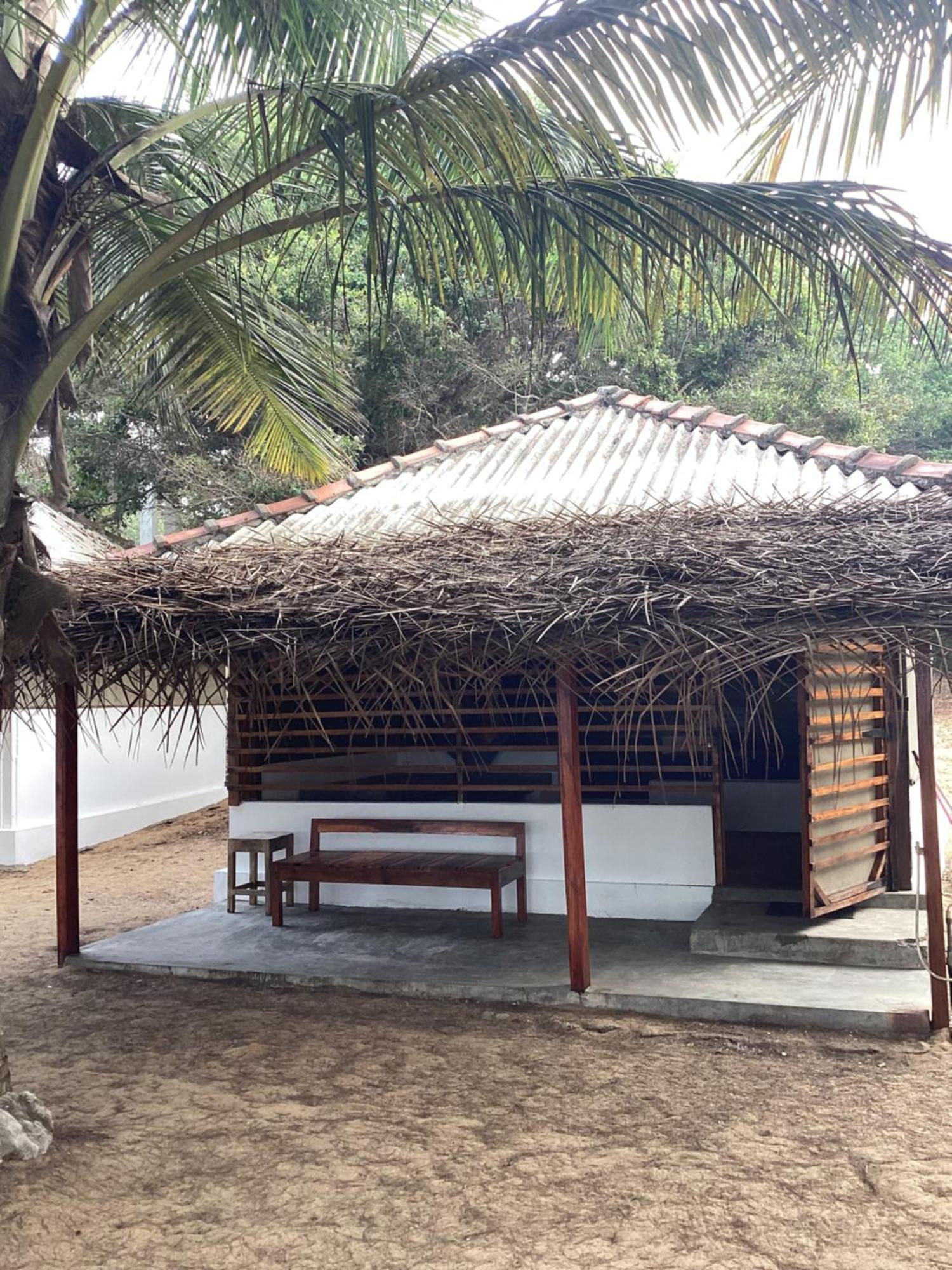 Upali Beach Surf Resort & Cafe Arugam Bay Dış mekan fotoğraf